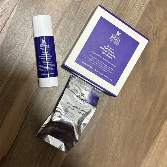 Kiehl's Retinol Fast Release Wrinkle-Reducing Night Serum - Picture 3 of 4